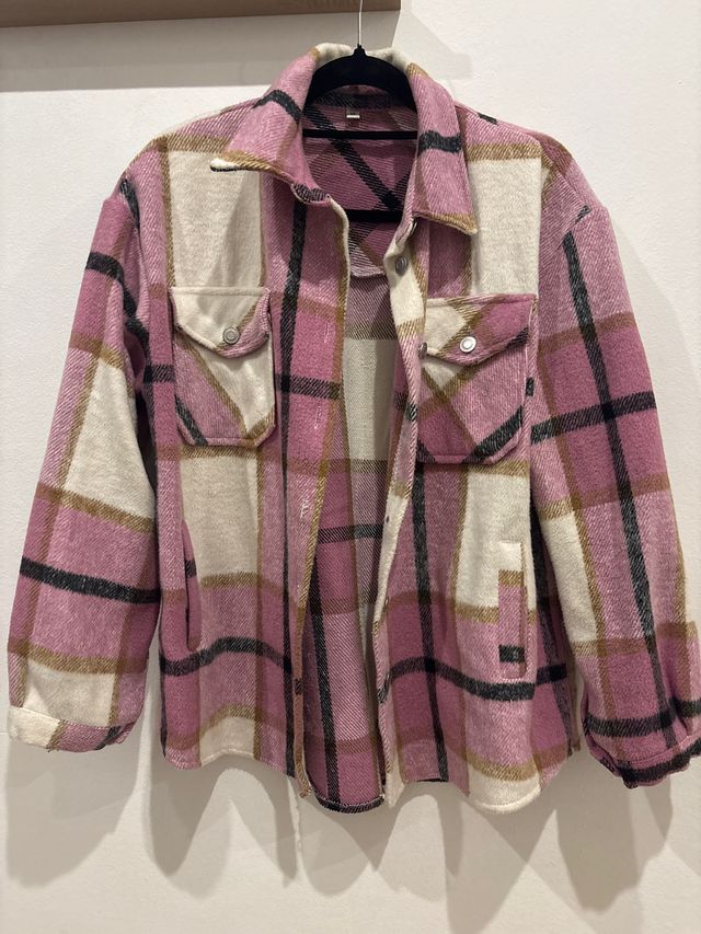 Sobrecamisa cuadros rosa y beige