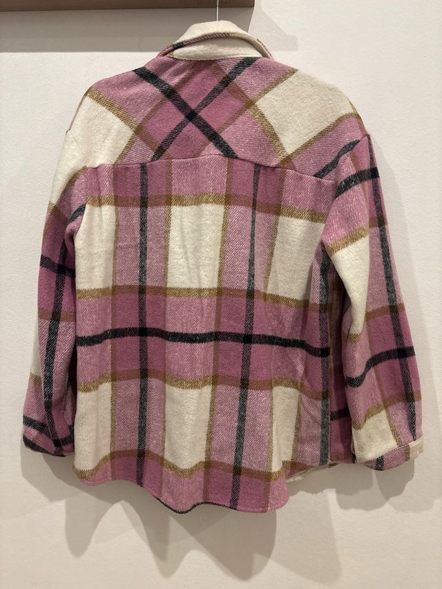 Sobrecamisa cuadros rosa y beige