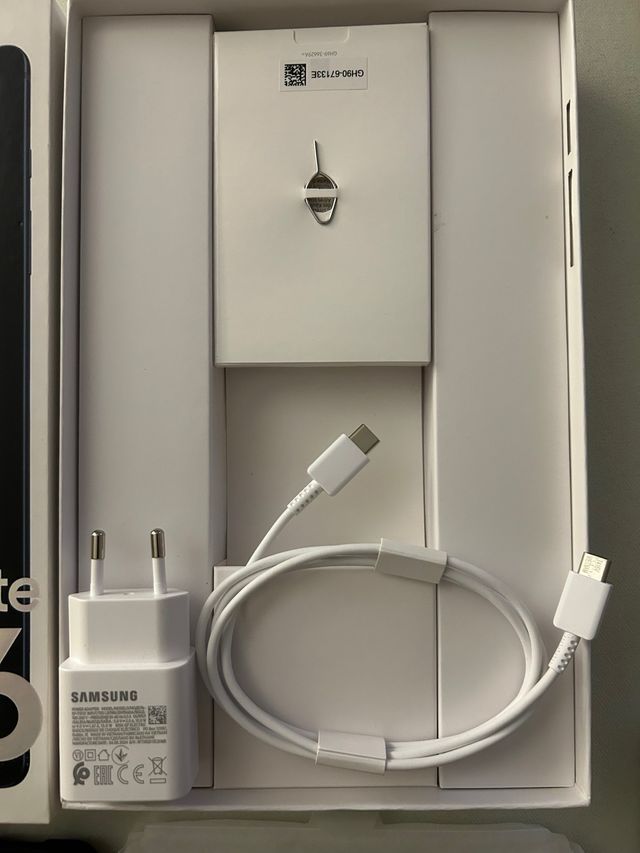 Samsung Galaxy Tab S6 Lite