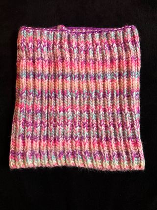 Bufanda corta circular tejida