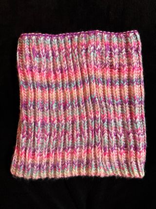 Bufanda corta circular tejida