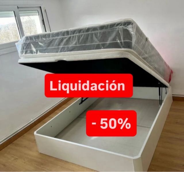 Canapés, letti con testiera, sommieri, basi, cuscini e materassi viscoelastici