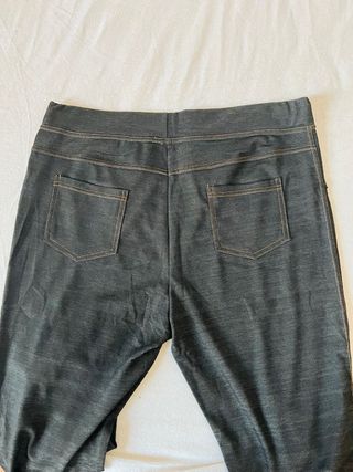 Pantalón tipo leggins vaquero Talla 2XL