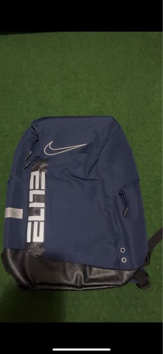 Mochila Nike Elite Negra y Azul