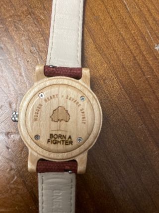 Reloj One Oak Madera y Correa Roja
