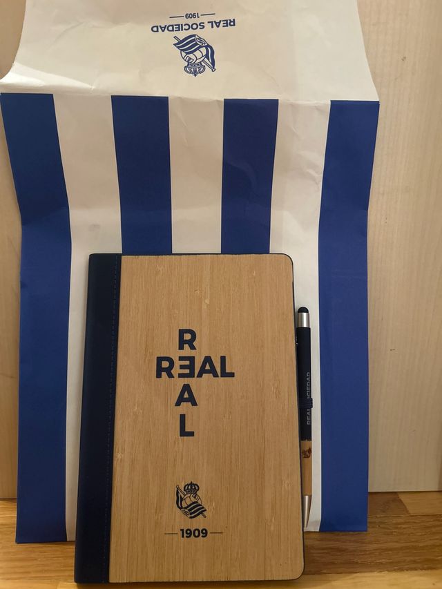 Agenda y bolígrafo Real Sociedad