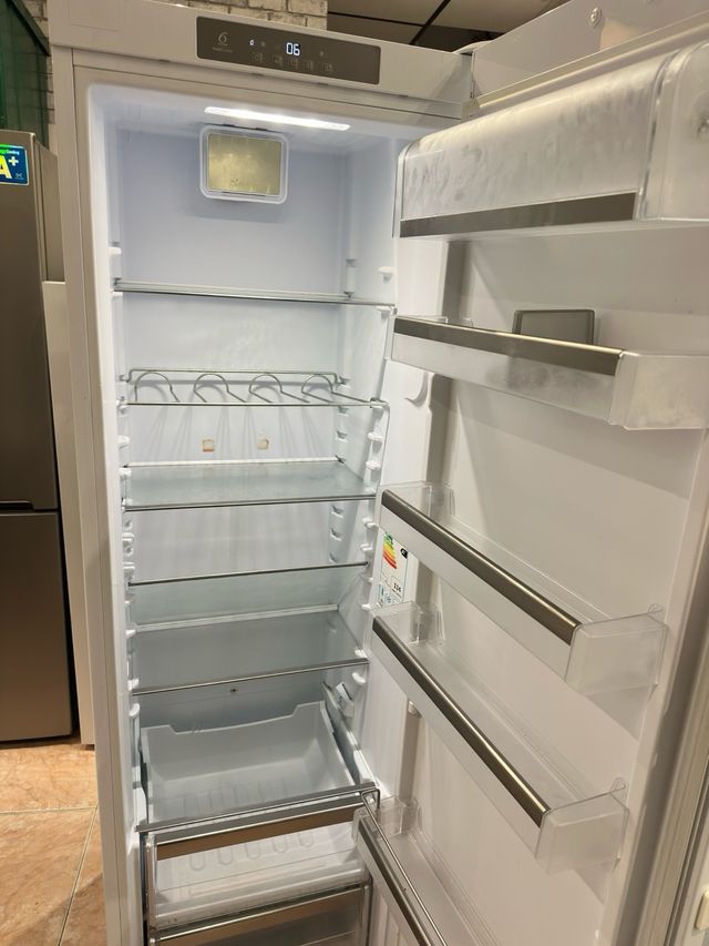 Nevera Whirlpool Blanca