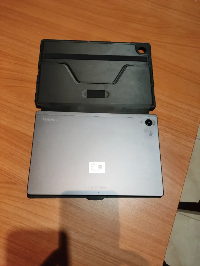 Tablet Samsung Galaxy A8 Negra