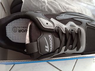 Scarpe da ginnastica Warrior taglia 41