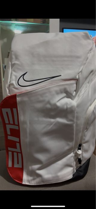 Mochila Nike Elite Blanca y Roja
