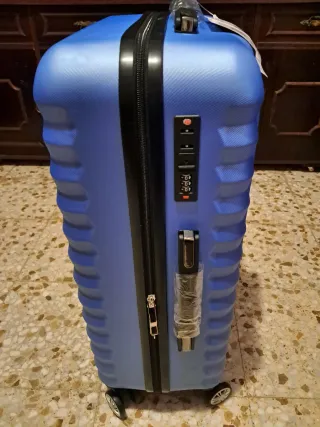 Maleta 20kg. 67x43x27