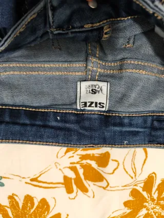 Pantalones vaqueros mujer azules con bordado