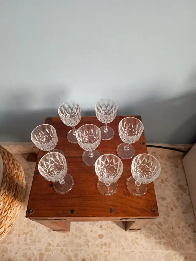 Juego de 8 copas de licor pequeñas