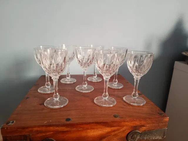 Juego de 8 copas de licor pequeñas