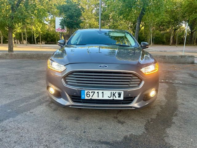 Ford Mondeo 2.0CDTI 150CV MOD TITANUIN ETIQUETA C