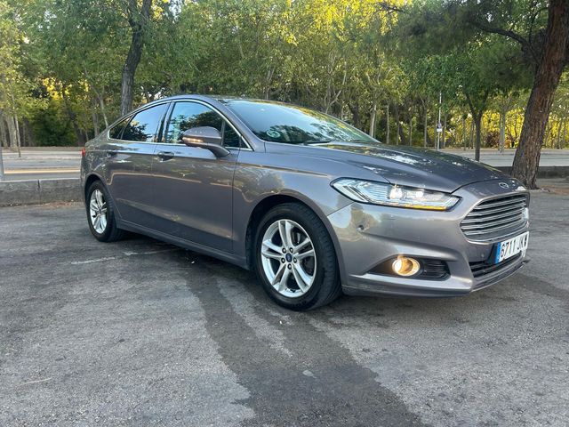 Ford Mondeo 2.0CDTI 150CV MOD TITANUIN ETIQUETA C