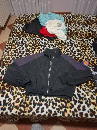 Chubasquero ,corta vientos