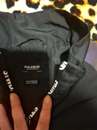 Chubasquero ,corta vientos