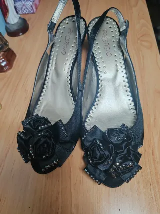 Zapatos PRESTIGIO negros con flores