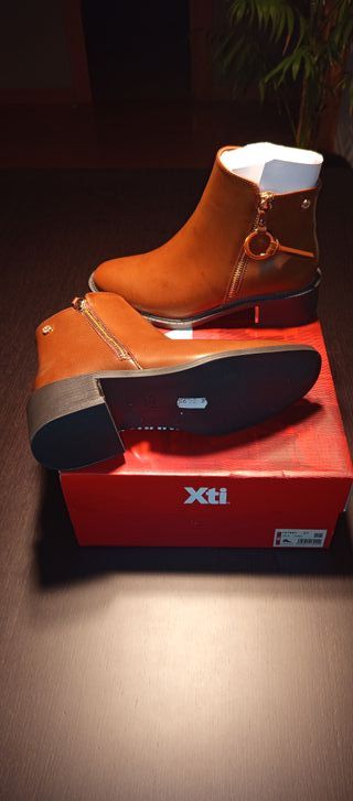 Botines mujer piel color Camel