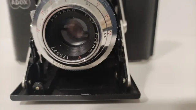 Cámara de fuelle Adox Golf