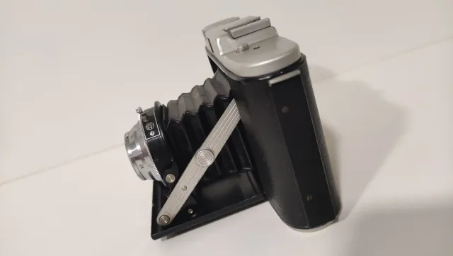 Cámara de fuelle Adox Golf