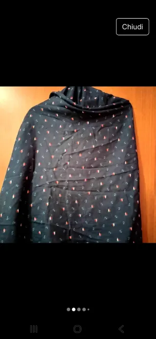 Sciarpa fantasia blu e rossa