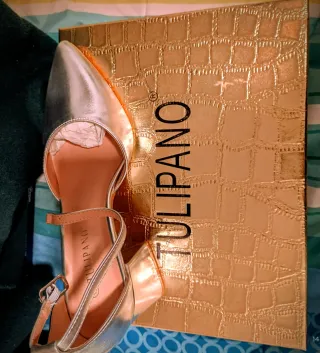 Zapatos Tulipano Plateados Talla 36 Mujer