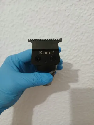 Máquina Cortapelo Kemei KM-2299 USB