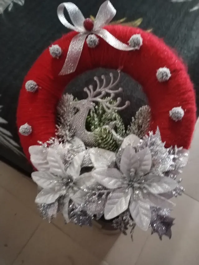 Corona de puerta hecha a mano