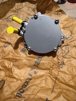 Bomba de vacío PSA 9827166480 Nueva
