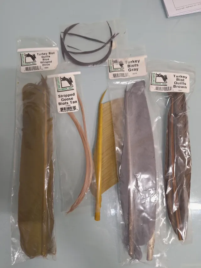 Biots de oca para montaje de moscas