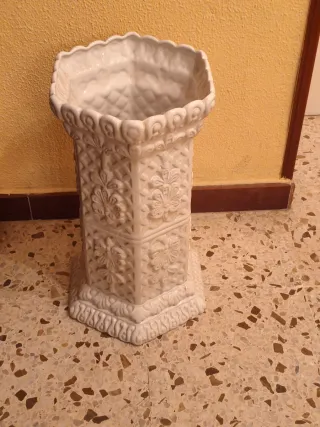 Paragüero de cerámica blanco