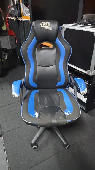 Silla Gaming 1337 Negra y Azul