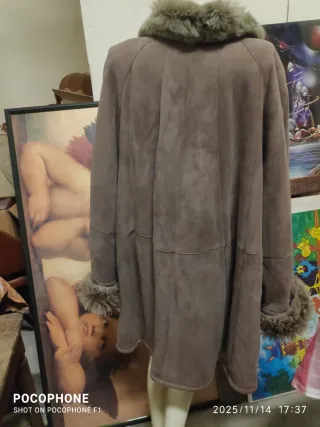 Cappotto in vera pelle scamosciata