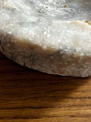 Posacenere in pietra grezza vintage