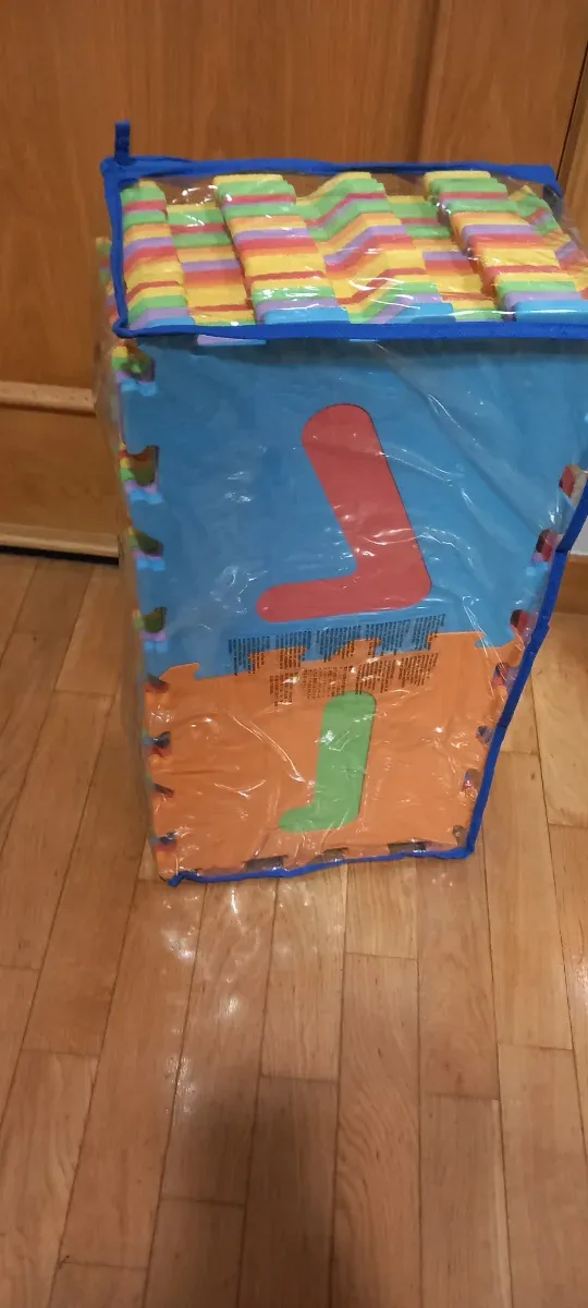 Alfombra Puzzle Números y Letras Colores