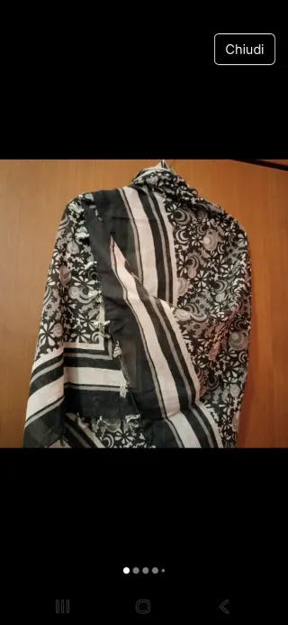 Sciarpa Zuiki fantasia bianco e nero