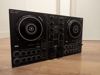 Controlador DJ Pioneer DDJ-200