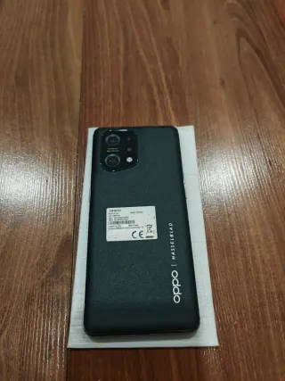 Oppo Find X5 Nero