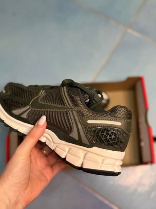 Nike Zoom Vomero 5 Scarpe da Ginnastica