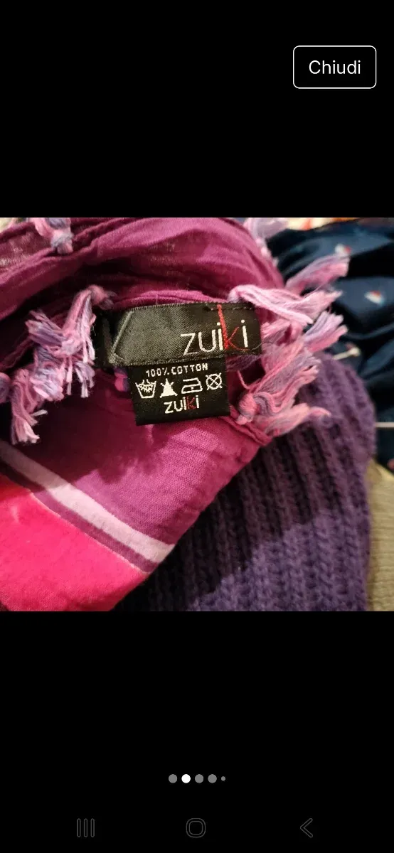 Sciarpa Zuiki con frange e fantasia