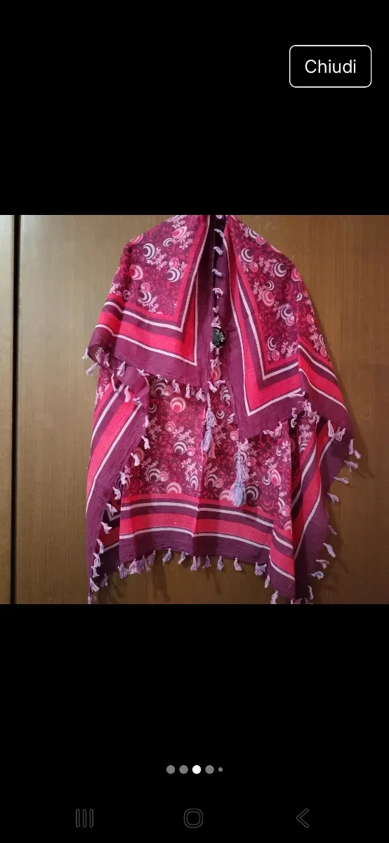 Sciarpa Zuiki con frange e fantasia