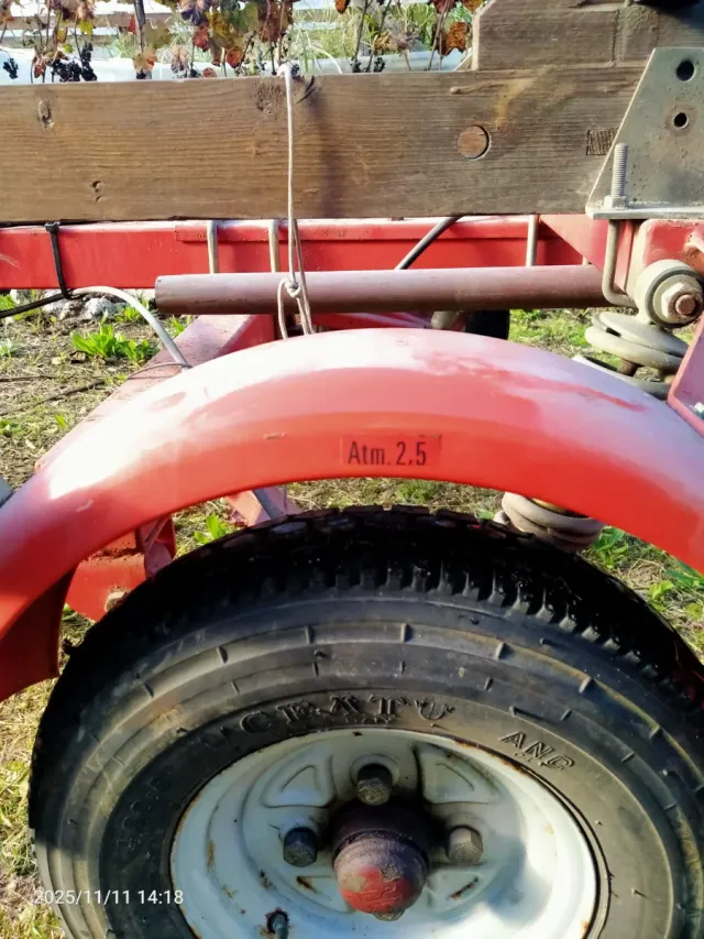 Rimorchio Ellebi 300kg