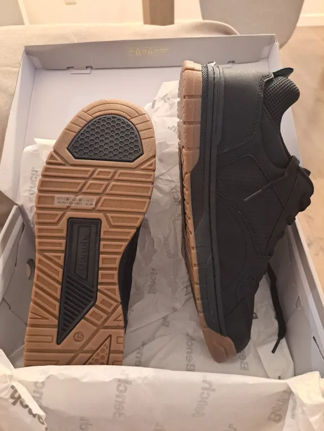 Zapatillas Bench hombre negras cordones talla 45