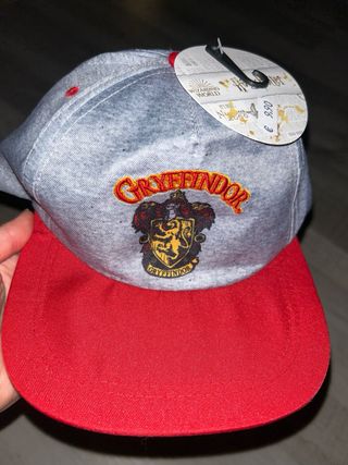 Gorra Gryffindor - Harry Potter - NUEVA ETIQUETA