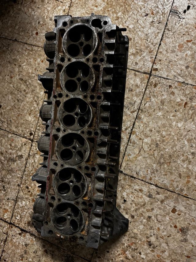 Culata Mercedes M104