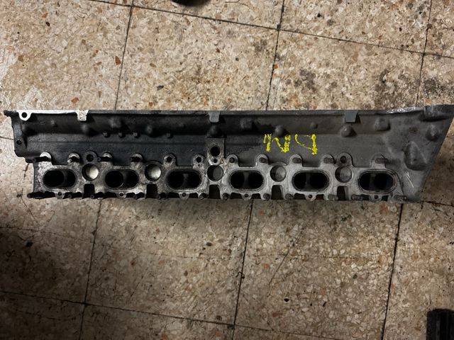 Culata Mercedes M104