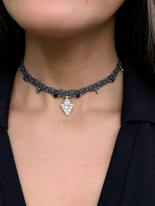 Collar micro macramé con colgante