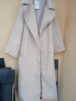 Abrigo sin marca Beige Talla S